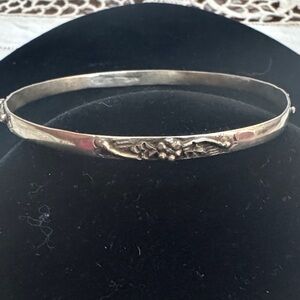 Vintage Silver Floral Bracelet